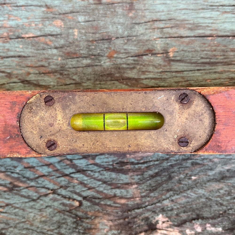 Early 1900s Wooden Level - Picture 4 of 9